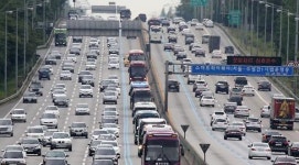 고속도로교통상황 대부분 원활, 전남 섬 항로 풍랑주의보