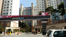 "아파트 입주 8년 됐는데 소유권은 아직도…"