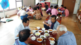 장성군, 바쁜 농사철 마을공동급식 효자