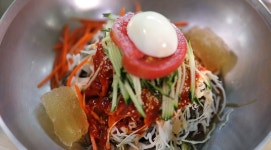 화평동 냉면거리, 이색냉면 맛보기 딱좋아