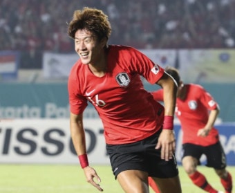 한국 바레인, 아시안게임 축구 1차전 한국 바레인에 6대1 대승...황의조 헤트트릭