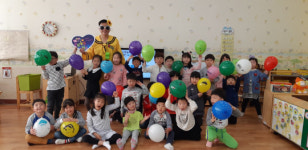 김용식 나바시 15분 대표, 미산초 병설유치원서 나눔교