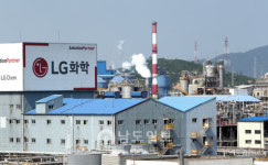 환경부, 오염물질 측정치 조작한 LG화학 등 무더기 적발