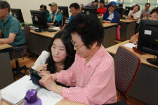 화순군, 어르신 대상 스마트폰 활용 교육