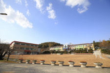 <속보>선거법에 화순 아산초 무상주택 지원 무산 위기