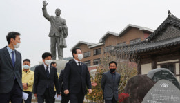 김영록 전남지사, 김철선생 사당 참배