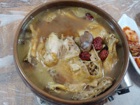 광주 맛집 고산촌닭-쫄깃·담백한 토종닭으로 만든 황칠백숙