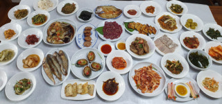전남 영광 맛집 문정한정식…어머니 손 맛, 여기가면 多 있다