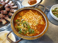 [남도 맛집-돈일촌] 씹을수록 육즙이 팡팡 입안 꽉 채운 제주 흑돼지