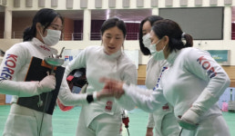 광주서구청 女검객들 또 금빛 찌르기 성공