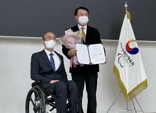 광주시, 2024 파리 패럴림픽 선수단 16명 채워…강기정 시장 열여섯 영웅 응원하다