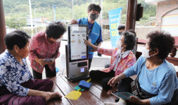 광주 동구, 어르신 대상 키오스크 주문 기기 체험 운영