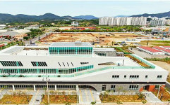 혈세 222억 들인 광양수산물유통센터, 개장 오리무중 빈축