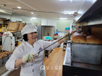 [사람&스토리]신순례 사회적기업 바이오씨앗협동조합 대표 광주는 유산균 빵, 이말 들을 때까지 힘낼 터