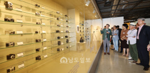 동신대 이경모 카메라 박물관 재개관