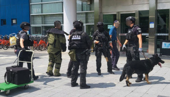 광주시청에 경찰 폭발물 처리반…왜...