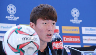 옛 연인이라던 '황의조 사생활 폭로범'은 형수…검찰 송치