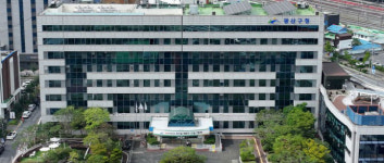 광주 광산구, 웨딩홀에 내준 진출입로 공공기관에는 불허한 이유는?