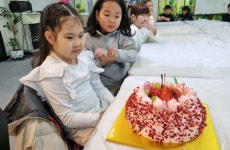 고려인마을청소년문화센터, 자원봉사자와 함께하는 생일잔치 개최