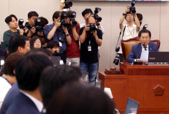 野, 법사위부터 개문발차…채상병특검법 단독 심사 착수