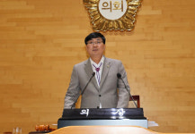 신안군의회 후반기 의장 이상주 의원 선출