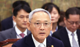 유인촌 장관 
