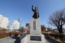 [8]광주 죽봉대로 김태원의병장 동상…동생 총살, 아내는 자결, 10살 아들 고문에 반신불수… 일제 악랄[광주전남 독립운동현장]