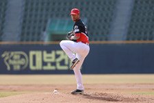 '올러 호투' KIA, 두산 꺾고 시범경기 2연승
