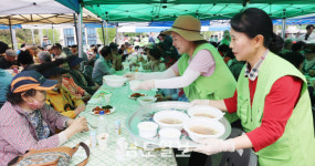 동원사가 만드는 어르신들의 행복잔치