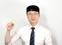 [사람&스토리]장창훈 주식회사 국제 디지털사업부 부장 디지털 세상과 멀어졌던 어르신, 우리가 돕겠다
