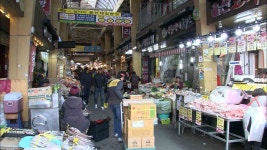 전통시장 청년 상인 비율 2.5%‥ 10년새 급감