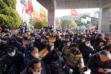 민주노총 전국노동자대회, 사람 죽이는 한국마사회 해체하라
