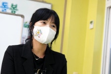 초등학교 아이돌봄 전담 노동자는 매일 안녕하지 못한 나날을 보내고 있다.