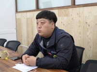 중장5리영어조합법인 | "우리 같은 2차 3차 하청도 할수 있다, 조합원들이 웃고 있더라고요"