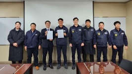 화섬식품노조 바커케미칼울산지회·진천지회, 파업 한 달 만에 합의 쟁취