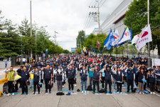 [포토] 함께 싸워 함께 승리! 고공농성 200일 맞아 평택・구미 동시 결의대회 열려