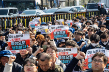 진짜 사장 나와라! 얼굴 좀 보자! 민주노총 함성 울려퍼져… 개정 노조법 디데이