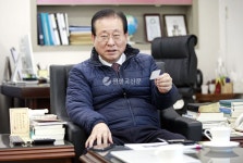 김원도 (주)와이즈비젼 회장, 외형성장보다 분배와 내실에 집중해야
