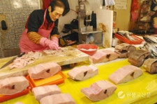 대안의삶/ 영천공설시장-국내 최초 전통시장 속 극장, 영천공설시장 별빛영화관