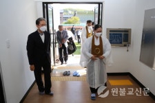 한울안중학교 기숙사 둥근집 준공식 열려