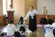 꾸준한 신성회 활동, 서원의 힘 돼