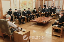 대중접견으로 북적이는 익산성지, 지방과 중앙 하나로 묶는 대중접견