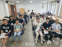 자살하려는 마음, 배려와 대화로 막는다
