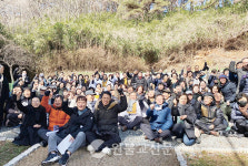 기도는 영혼의 뿌리 심고 내리는 것