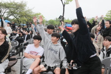 4월의 기쁨, 나눔으로 전한다