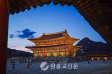 고궁에서 밤산책… 세계가 찾는 K-컬처의 심장