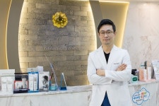  연말연시 모임에 처진 피부 고민이라면 실루엣소프트리프팅으로 도움 받을 수 있어 