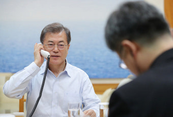 문재인-마크롱, 평창 올림픽 성공적 개최 위한 양국 협력 약속