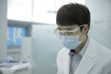  치아교정 및 임플란트, 시기 맞춰 진행할 수 있는 전문치과인지 알아보고 선택해야… 