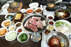 중문관광단지 가볼만한 곳 하영 흑돼지 육즙을 제대로 즐기는 제주 중문 흑돼지 맛집